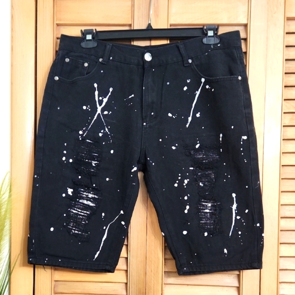 Trestles Supply Co Black Distressed Jean Shorts with Artistic Paint Splatter